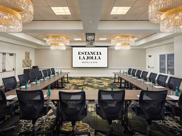 Spacious Meeting Room In La Jolla.