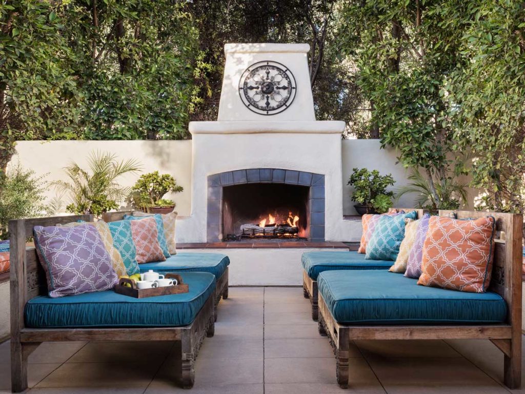 Lounge Chairs By The Fireplace.